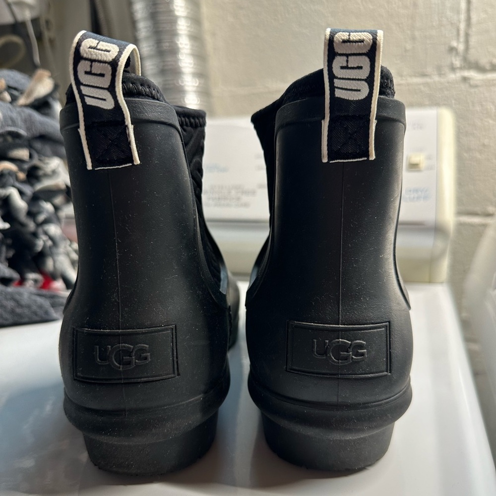 Rubber Ugg boots. Womens size 7.5. Only wore a few times, great condition.